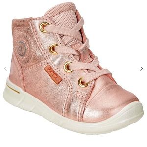 EUC Ecco First Bootie Infant Shoe RoseGold US 4.5